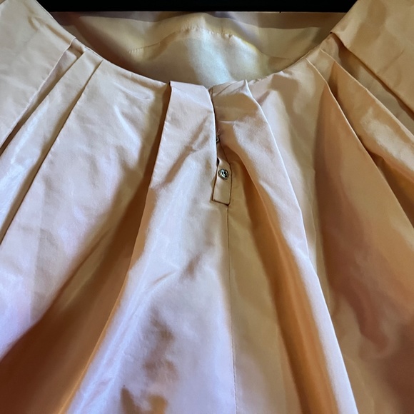 GIVENCHY Light Peach Pink Runway Dress Cape Sleeves S 2 - Picture 5 of 8